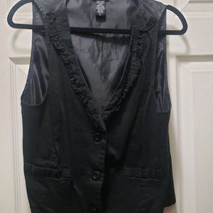 Vest with Pocket Chain
